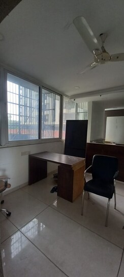 Office Space For Rent in Navrangpura