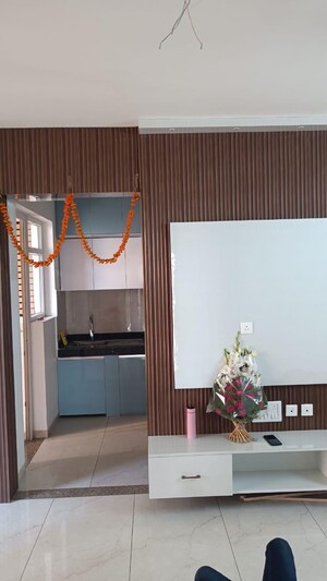 Furnished Amenities in 3 BHK Apartment at One Oak Atmos, Gomti Nagar – for Rent