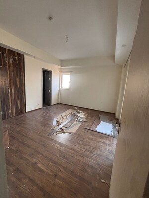 Room in 3 BHK Apartment at One Oak Atmos, Gomti Nagar – for Rent