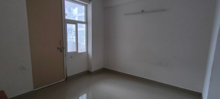 Room, zara-rossa 2 Bedroom 750 Sq.Ft. Apartment In Sector 112 Gurgaon 10563895