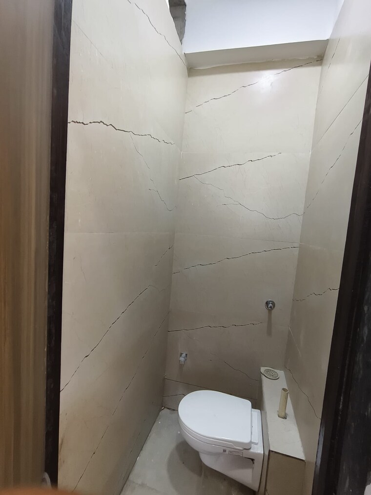 Bathroom, dgs-sheetal-ekta 2 Bedroom 720 Sq.Ft. Apartment In Malad East Mumbai 10563901