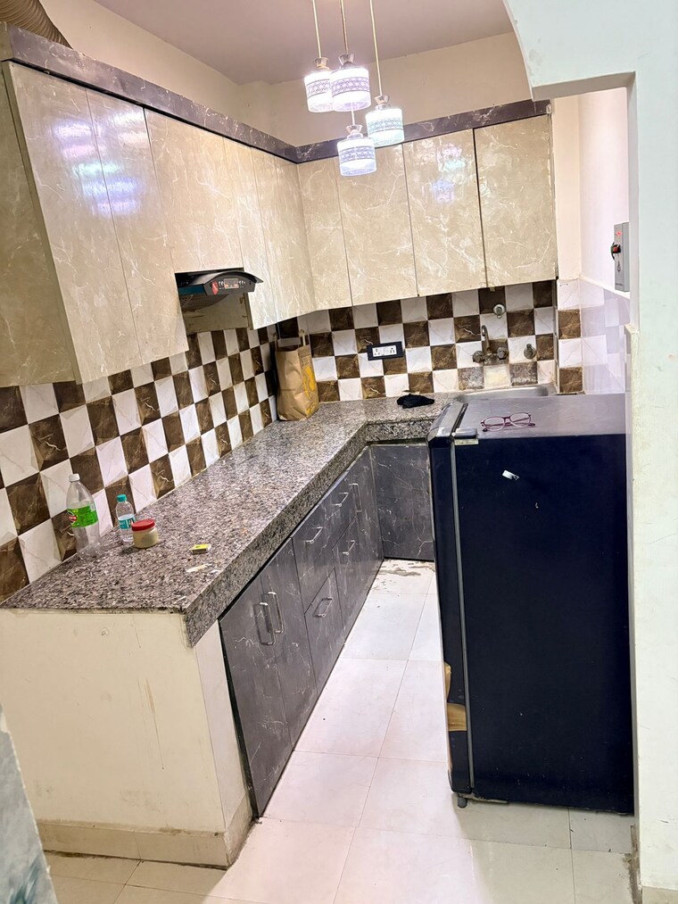 Kitchen, dwarka mor 2 Bedroom 495 Sq.Ft. Builder Floor In Dwarka Mor Delhi 10563928