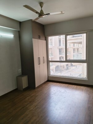 3 BHK Apartment For Rent in Signature Global City, Sector 37d