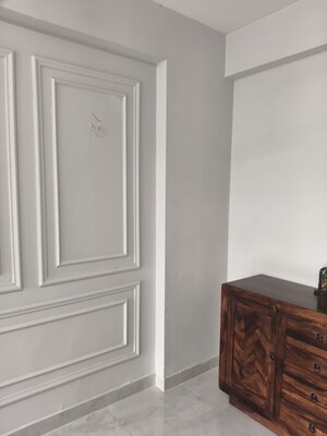 Room in 3 BHK Apartment at Signature Global City, Sector 37d – for Rent
