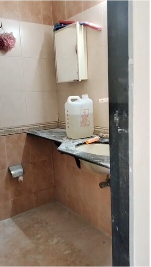 Bathroom in 3 BHK Apartment at Chembur – for Rent