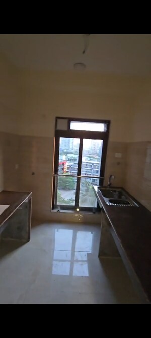 Furnished Amenities in 1 BHK Apartment at IM Applaud 38, Goregaon East – for Sale