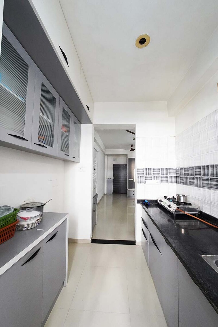 Kitchen, zundal 2 Bedroom 118 Sq.Yd. Apartment In Zundal Ahmedabad 10563874