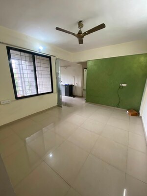 Room in 2 BHK Apartment at Wadgaon Sheri – for Rent