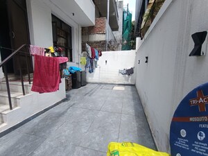Balcony in 2.5 BHK Builder Floor at Smart World Orchard, Sector 61 – for Rent