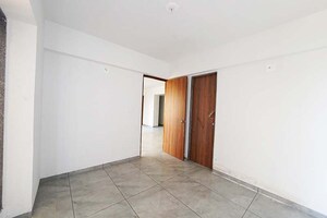 Room in 3 BHK Apartment at Gandhinagar Mahudi Main Road – for Sale
