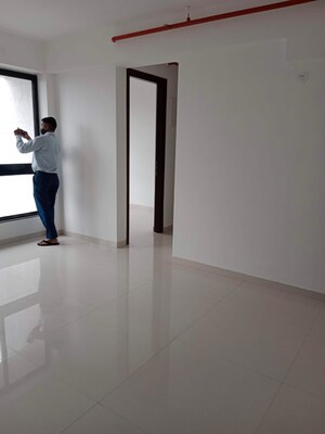 Room in 2 BHK Apartment at Sunteck Avenue 2, Goregaon West – for Sale