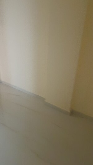 Room in 2.5 BHK Apartment at My Home Sayuk, Tellapur – for Rent