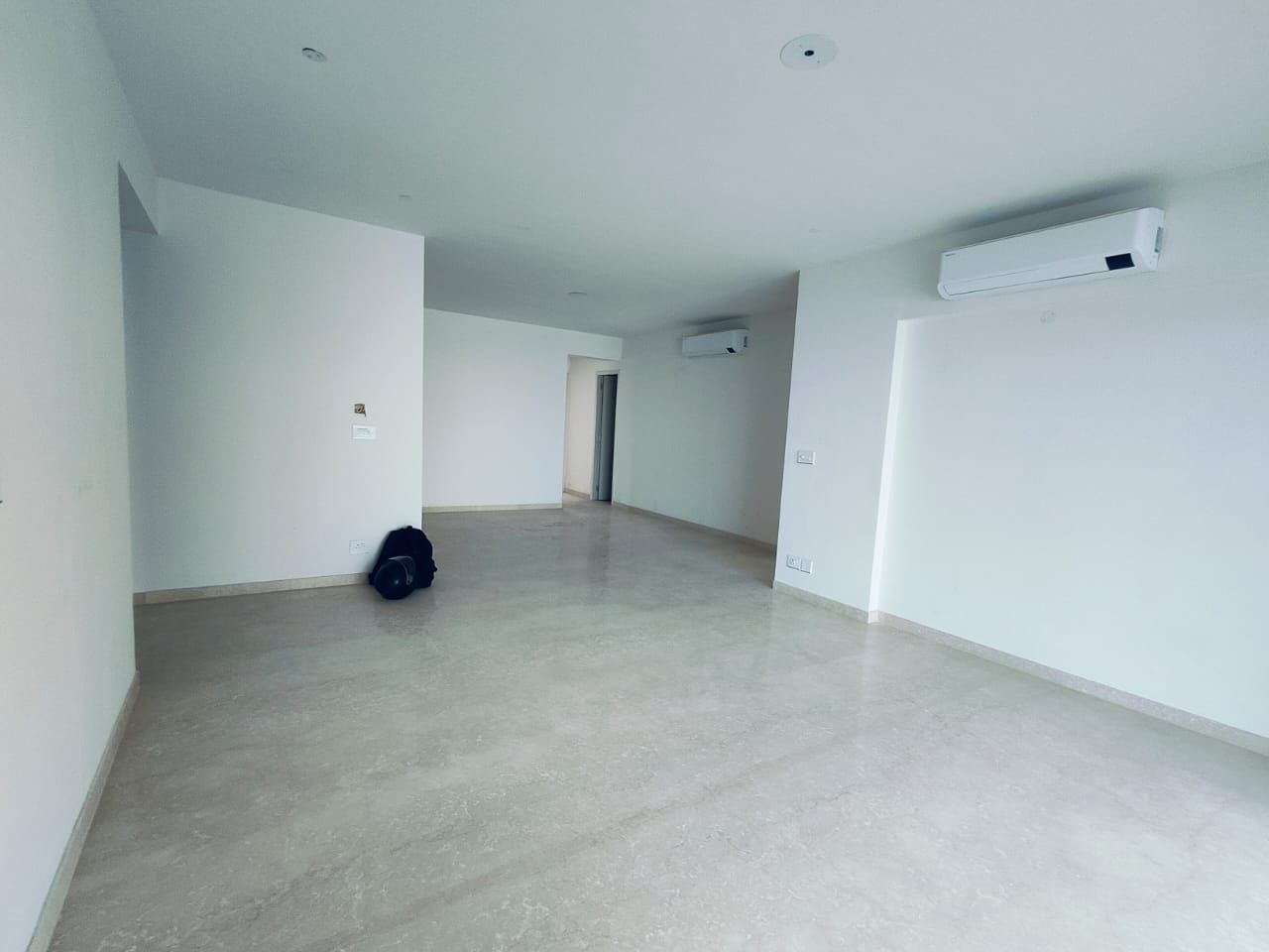 4 BHK + Servant Room 2700 Sq.Ft. Apartment in Birla Navya