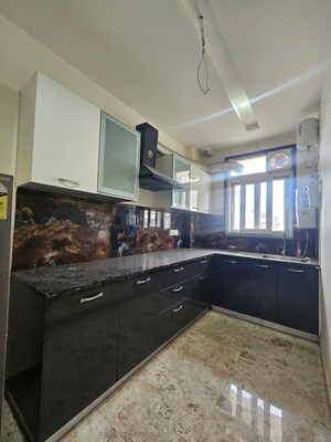 Kitchen in 1 BHK Builder Floor at Sector 57 – for Rent