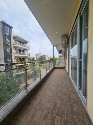 1 BHK Builder Floor For Rent in Sector 57