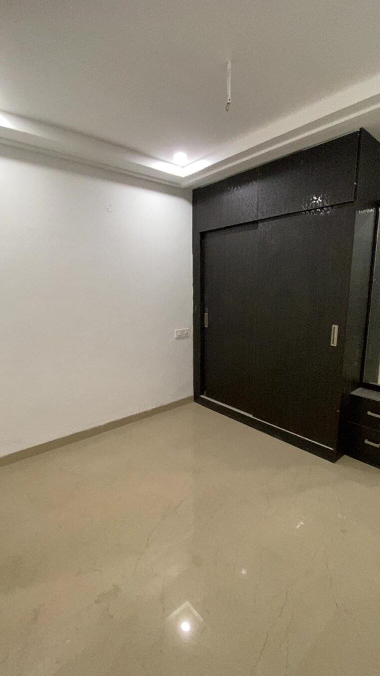 Room, orbit-signature-walk 3 Bedroom 1835 Sq.Ft. Apartment In Vip Road Zirakpur 10564024