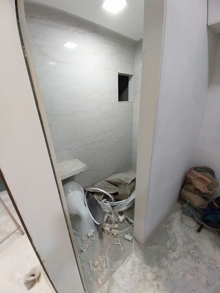 Bathroom, navjeevan-ekta-sra-chs-ltd 1 Bedroom 318 Sq.Ft. Apartment In Jogeshwari West Mumbai 10564035