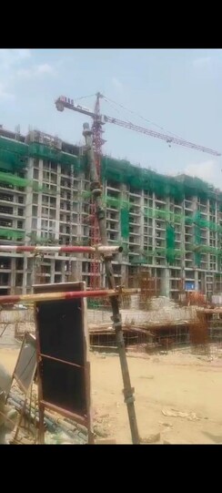 3.5 BHK + Study Room Apartment For Sale in Godrej Jardinia