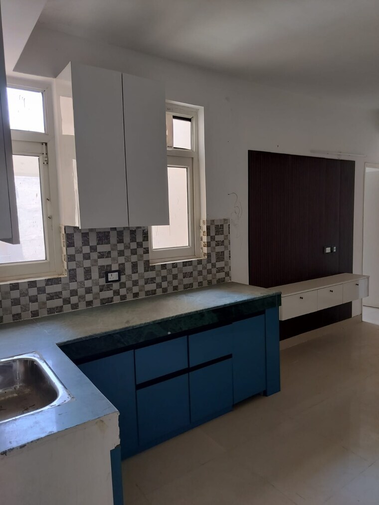 Kitchen, sector 108 2.5 Bedroom 645 Sq.Ft. Apartment In Sector 108 Gurgaon 10564059