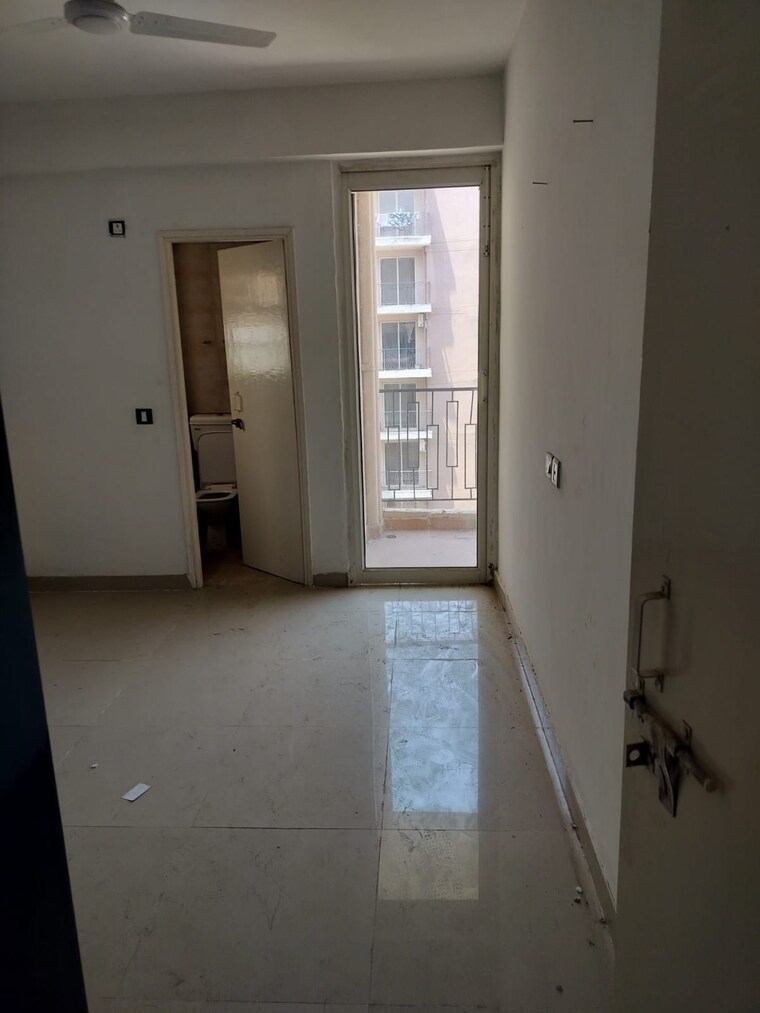 Room, sector 108 2.5 Bedroom 645 Sq.Ft. Apartment In Sector 108 Gurgaon 10564059