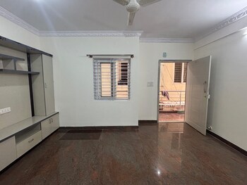 2 BHK Builder Floor for Rent in Hsr Layout, Bangalore