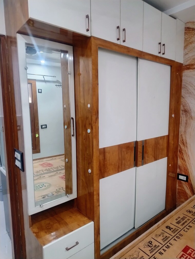 Room, nawada 3 Bedroom 900 Sq.Ft. Builder Floor In Nawada Delhi 10564069