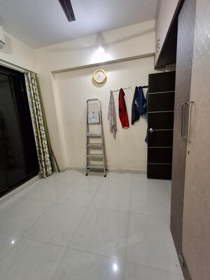 Room in 1 BHK Apartment at Dombivli East – for Rent