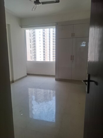 Amrapali Verona Heights