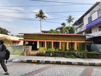 Land for Sale in Kadavanthra, Kochi
