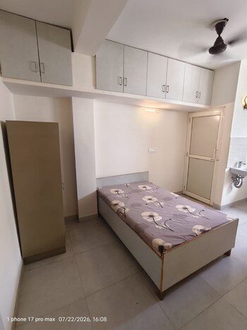 1 RK Builder Floor for Rent in Sector 57, Gurgaon