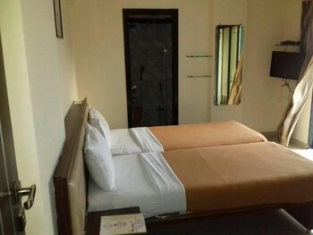 2 BHK Flat for Sale in Marol, Mumbai