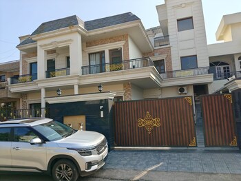 2 BHK Flat for Rent in Phase 4, Mohali