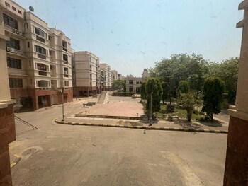 HIG Apartments