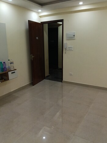 2 BHK Builder Floor for Rent in Sector 23 Dwarka, Delhi