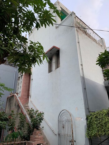 3 BHK Flat for Sale in Vasant Enclave, Delhi