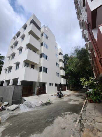 2 BHK Builder Floor for Rent in Hsr Layout Sector 2, Bangalore