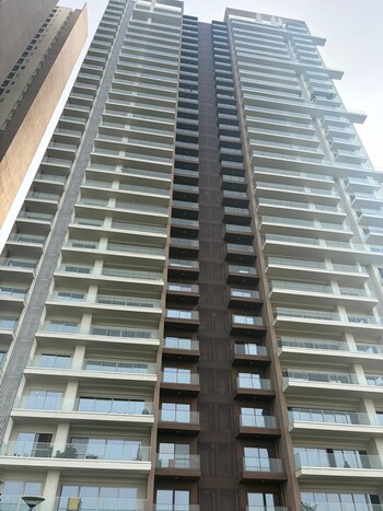 Kalpataru Vista