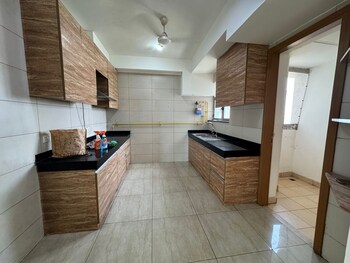 3 BHK Builder Floor for Rent in Sector 52, Gurgaon