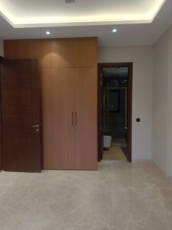 4 BHK Builder Floor for Rent in Geetanjali Enclave, Delhi