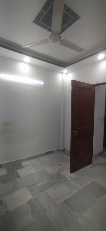 2 BHK Flat for Sale in Khirki Extension, Delhi