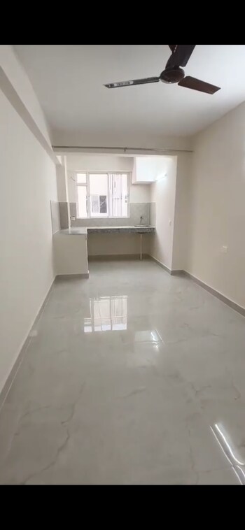 1 BHK Builder Floor for Rent in Wave City, Ghaziabad