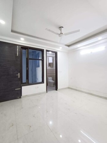 3 BHK Builder Floor for Sale in Chattarpur, Delhi