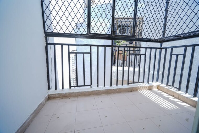 Balcony, galaxy-north-avenue 2 Bedroom 1175 Sq.Ft. Apartment In Gaur City 1 Greater Noida 10575955