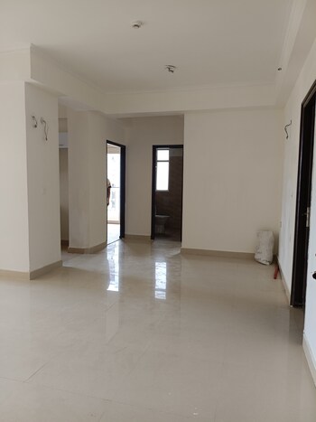 3 BHK Flat for Rent in Sector 76, Noida