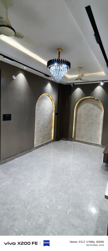2 BHK Builder Floor for Sale in Dwarka Mor, Delhi