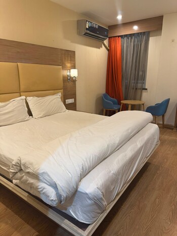 Pg for Rent in Dlf Cyber City, Gurgaon