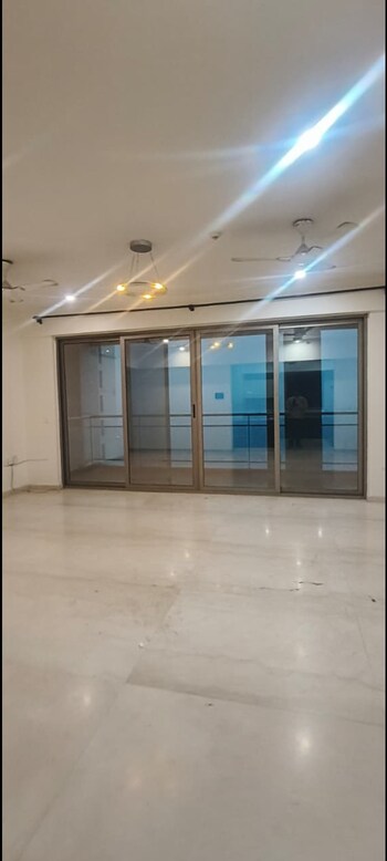 Emaar Emerald Floors Premier