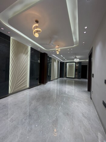 3 BHK Builder Floor for Sale in South City 1, Gurgaon