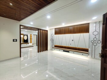 3 BHK Builder Floor for Sale in Mahatma Gandhi Inner Ring Road, Guntur