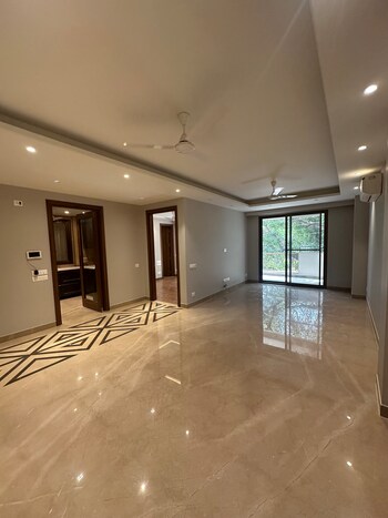 4 BHK Builder Floor for Rent in Vasant Vihar, Delhi